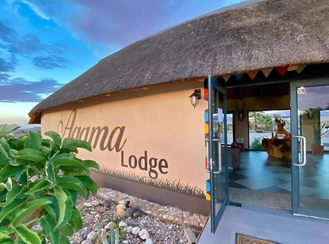 Agama Lodge Solitaire Εξωτερικό φωτογραφία