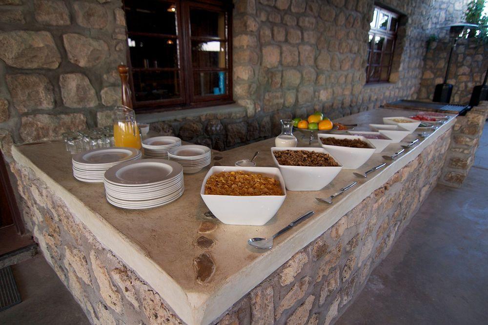 Agama Lodge Solitaire Εξωτερικό φωτογραφία